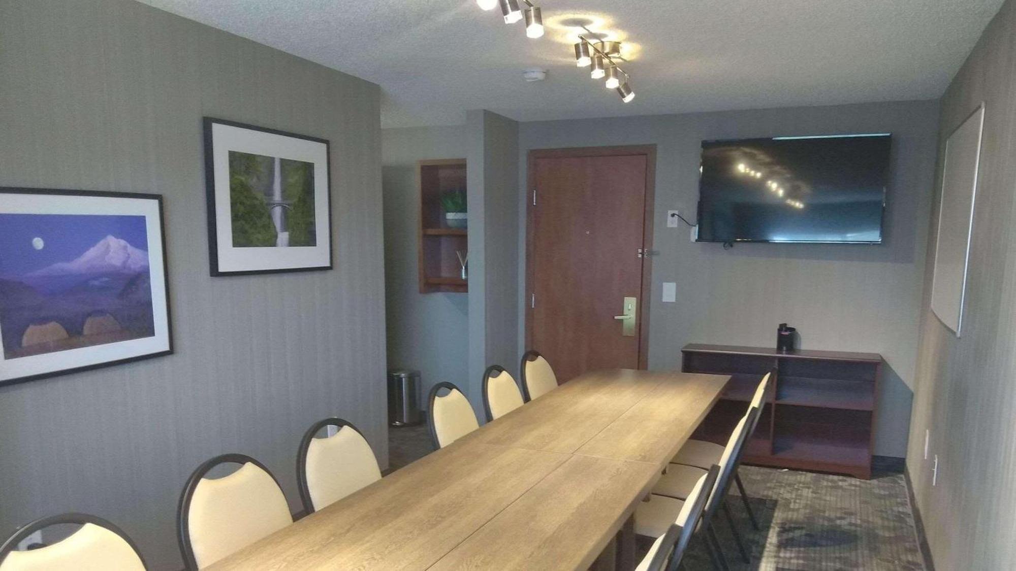 Country Inn & Suites By Radisson, Delta Park North Portland Dış mekan fotoğraf