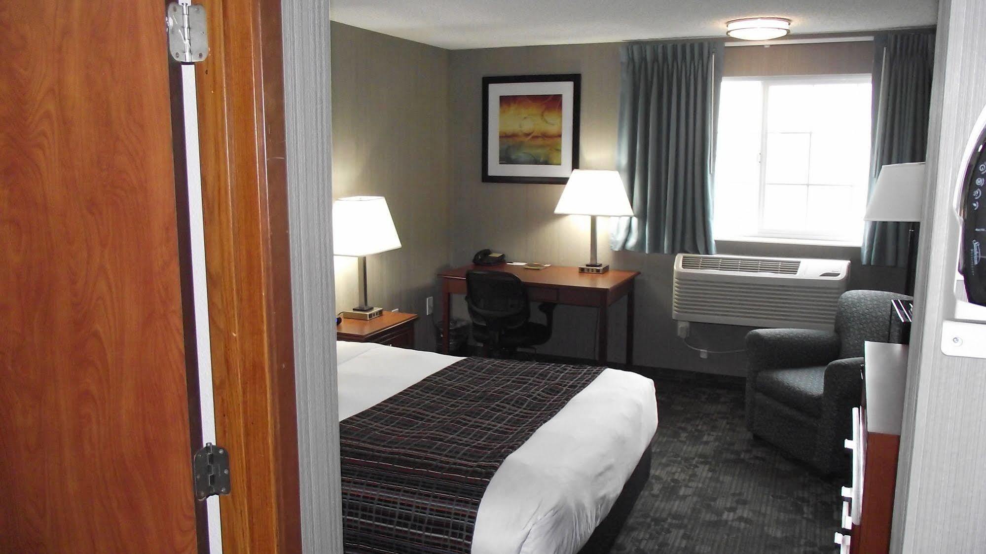 Country Inn & Suites By Radisson, Delta Park North Portland Dış mekan fotoğraf