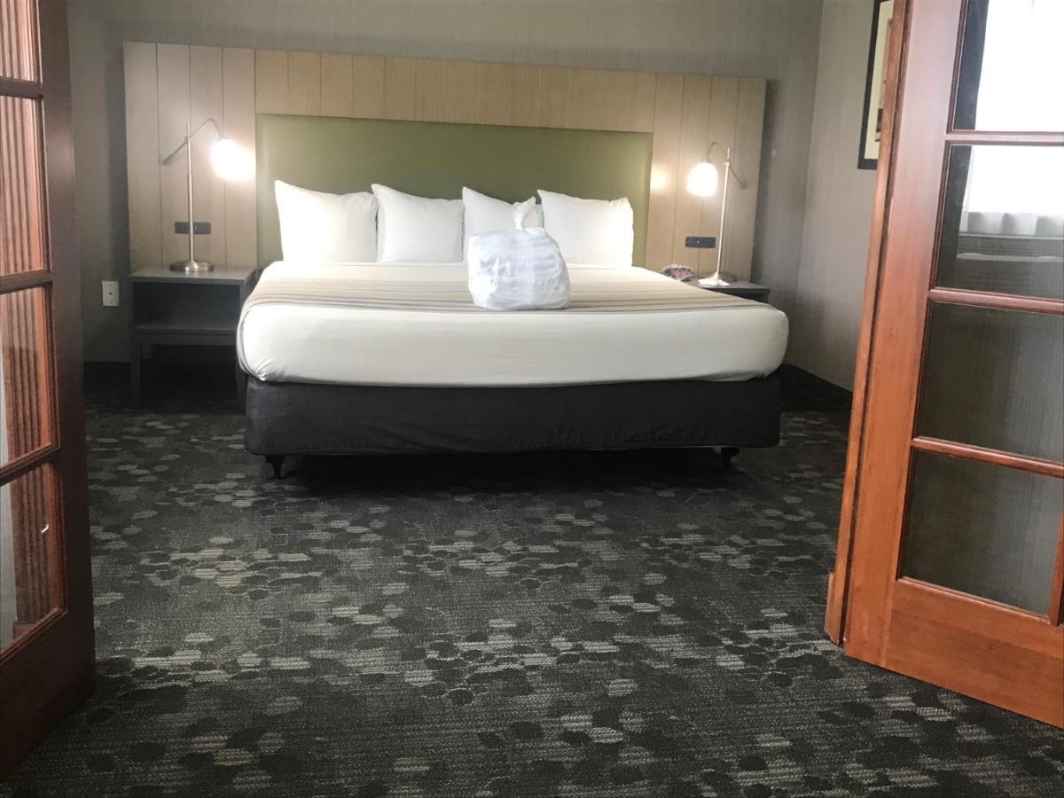 Country Inn & Suites By Radisson, Delta Park North Portland Dış mekan fotoğraf